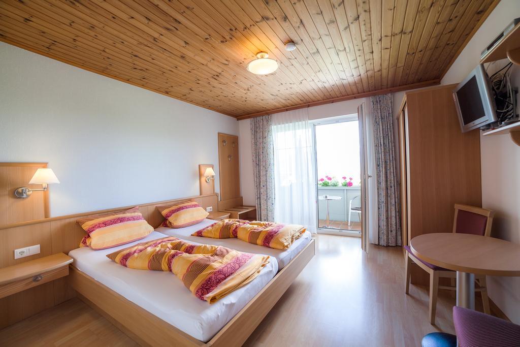 Pension Christophorus Millstatt Extérieur photo